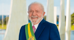 <b>特朗普怕是绝对没料到！微妙时辰一位贵客连夜</b>